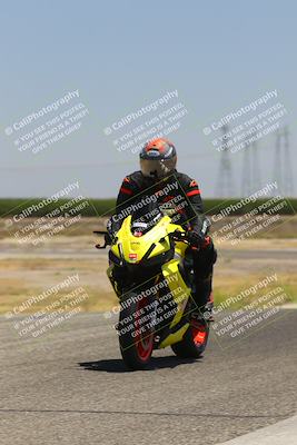 media/Jun-15-2025-Lets Ride (Sun) [[cf46f230ea]]/B Group/1220pm (Wheelie Bump)/